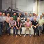 Die Altersgruppe der Feuerwehr Vallstedt/Alvesse während der Besichtigung des VW Werks Salzgitter